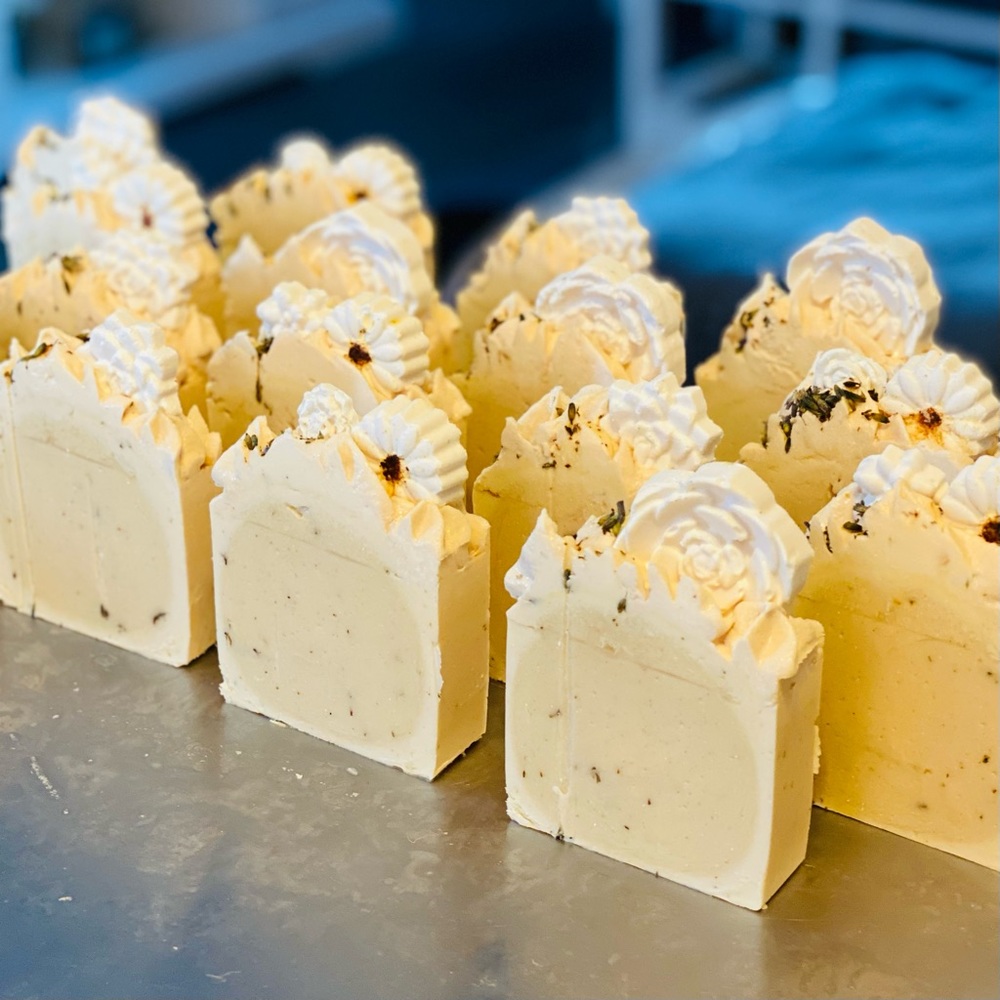 Lavender & French Vanilla Goat Milk & Cream Lather - Picture 5 of 7